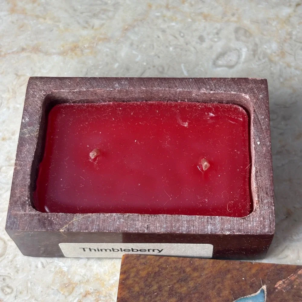 The Upper Peninsula Candle Co‎ Thimbleberry Candle Small Red Stone Inlay Box